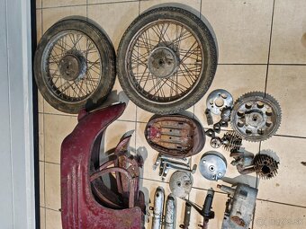 Jawa 50 555 pionier - 2