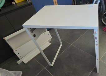 stol - 2