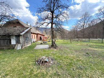 Na predaj RODINNÝ DOM v Kraľovanoch, 907 m2 - 2