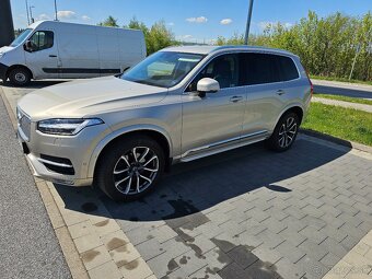 Volvo XC90 - 2