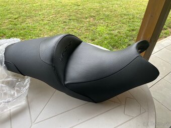 Predám sedlo Kawasaki Versys - 2
