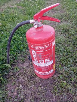 Hasiaci prístroj CO2/práškový/penový - 2