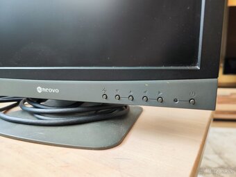 LCD Monitor 17" - 2