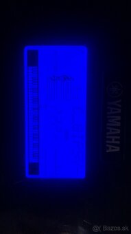 Yamaha psr e453 - 2