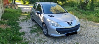 Peugeot 206 plus - 2