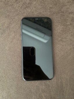 iPhone 11 - 2