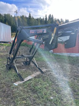 Čelný nakladač trac lift - 2