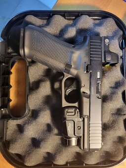 Co 2 Umarex pistol Glock 17 Gen 5 T4E - 2