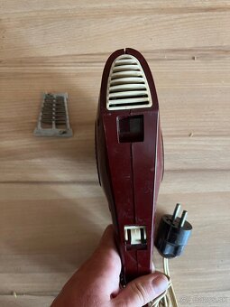 Retro fén a holiach strojček - 2