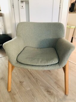 Predám 2 štýlové kreslá z IKEA - 2