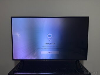 Samsung Ultra HD Smart TV - 2