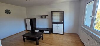 Prenájom - 3-izbový byt - Hriňová - Lúčna ulica - 2