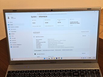 Umax VisionBook N15R Pro, záruka do 3/2027 - 2