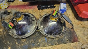 Predné svetlá lada niva - 2