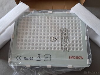 Led reflektor 200W - 2