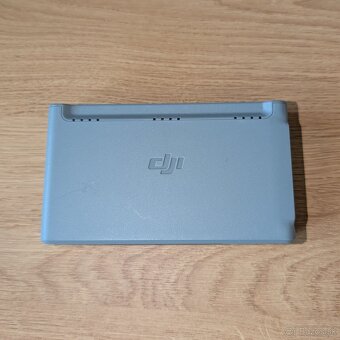 DJI nabíjací hub, rôzne modely - 2