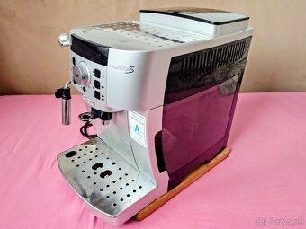Kávovar : DeLonghi Magnifica-S - 2