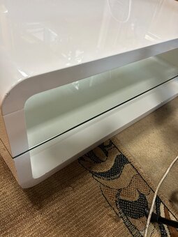 Stolík do obývačky - 2