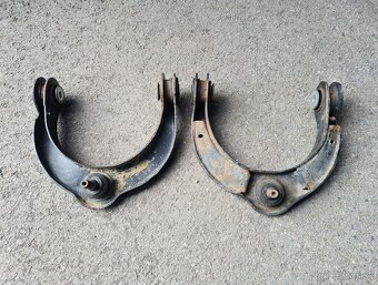 Horné ramená Jeep Grand Cherokee WK2 - 2