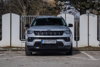 Jeep Compass 1.5 e-Hybrid Night Eagle II / NELAKOVANÉ - 2