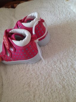 Nové topánky prrelax č.20 - 2