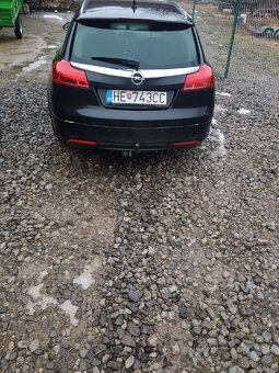 Predám Opel Insignia AC KOMBI r. v 2012 - 2