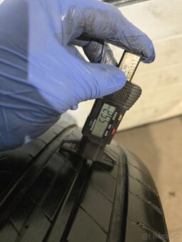 Letné Pneu Pirelli Pzero 235/45 R18 2ks - 2