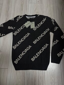 Balenciaga sveter S - 2