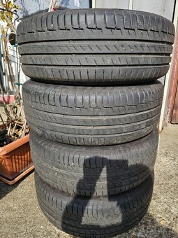 Predám letnú sadu na Nissan Q 215/60 R17 - 2