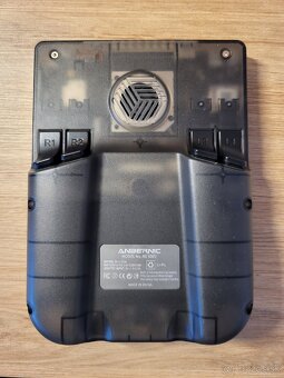 Predám Anbernic rg406v - 2