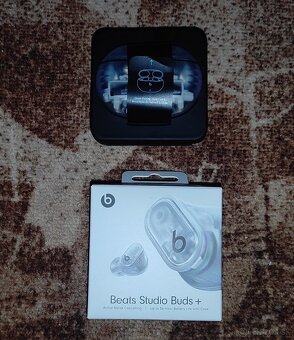 Beats studio buds+ transparent - 2