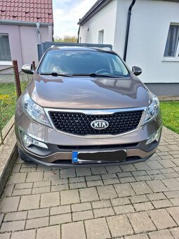 Predám Kia Sportage 1.6 Benzín - 2