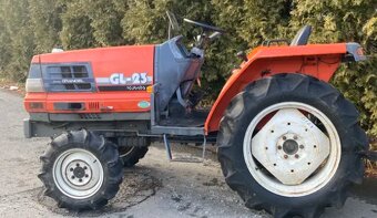 Malotraktor Kubota GL23, traktor 23 koní, 4x4 - 2