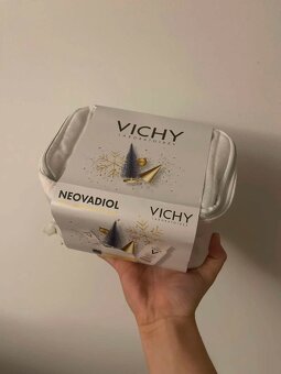 VICHY Neovadiol Post-Menopause Day - 2