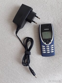 NOKIA 8210 - 2