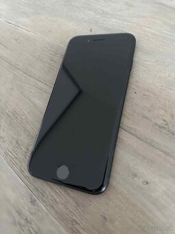 IPhone SE (SE3, 2022) - 2