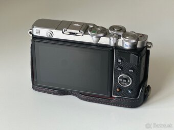 Olympus E-P7 - 2