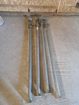 Stojky šalovacie - 2