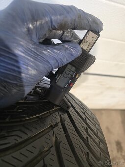 Zimné Pneu GoodYear 215/55 R17 - 2