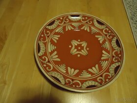 Slovenské keramické ručne maľované taniere - 2