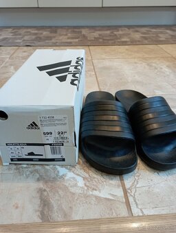 Pánske šľapky Adidas c.46 - 2