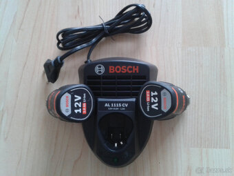 Bosch nabijacka + 2 baterky - 2