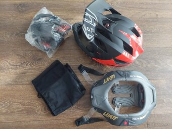 Leatt Neck Brace 5.5 stealth, TLD stage MIPS - 2