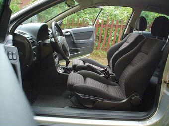 Kúpim Sportsize sedačky Opel Astra G - 2