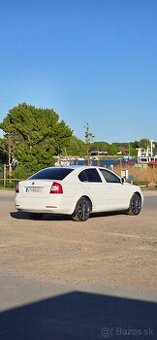 Škoda Octavia - 2