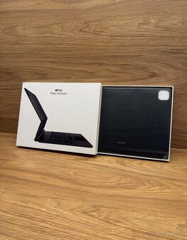 Apple Magic Keyboard pre iPad Pro 11” a iPad Air 11” - 2