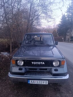 Toyota land cruiser j70 - 2