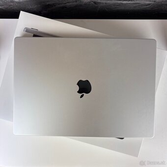 MacBook Pro 16” M2 Pro - 100% Batéria - 2