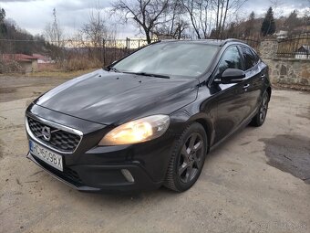 Volvo V40 D2 Cross country - 2