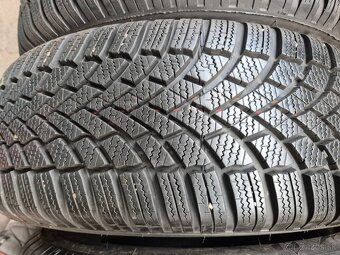 195/60 r16 zimné 4 ks BRIDGESTONE dezén 8,6-8,3 mm - 2